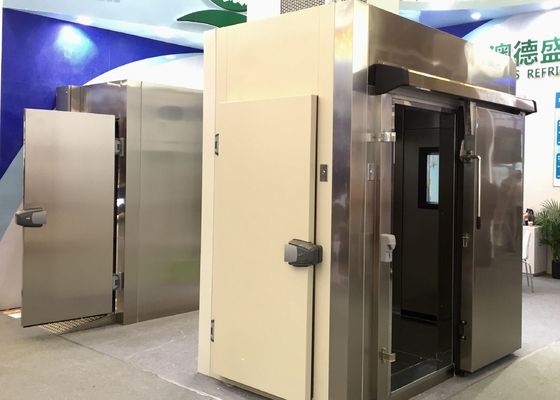 Подгонянная прогулка в Coldroom